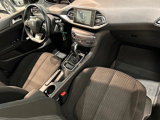 Peugeot 308 1.2 Active Farthållare Psens Låg skatt S/V-hjul