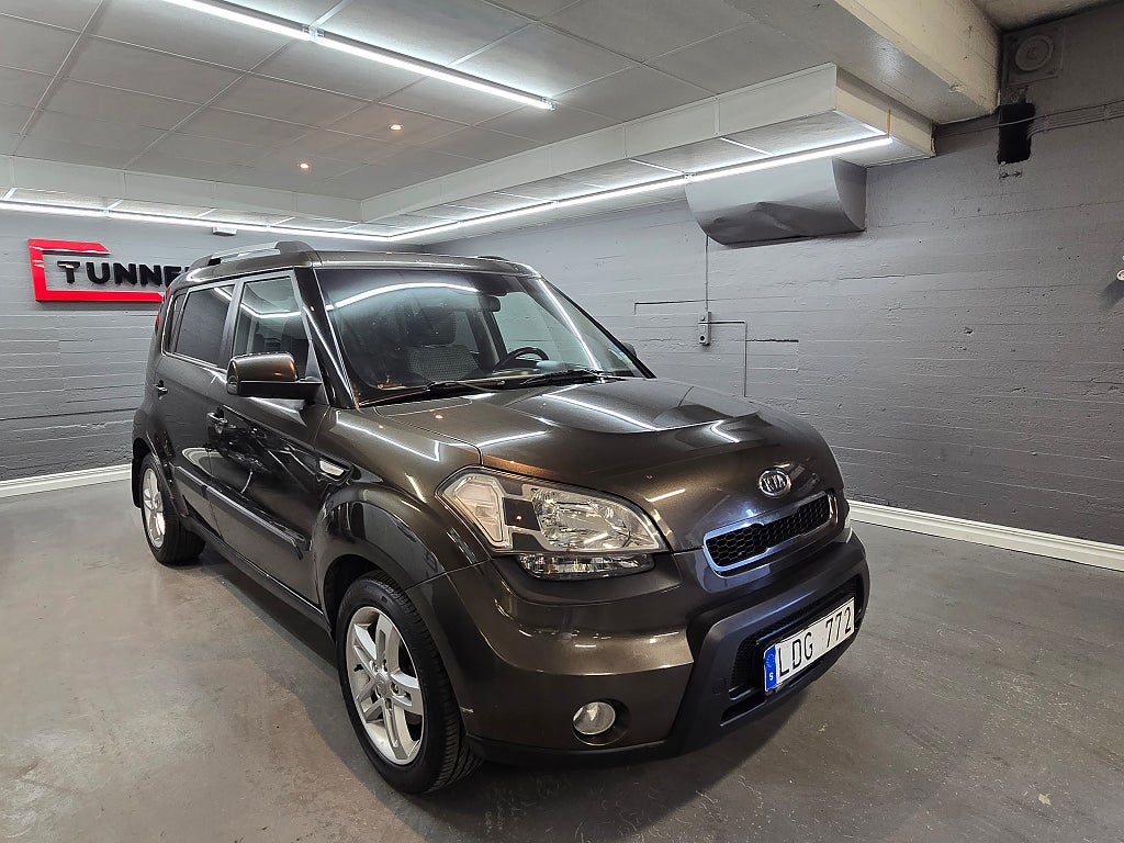 Kia Soul 1.6 CRDi Euro 5 Nybesiktigad Nyservad 