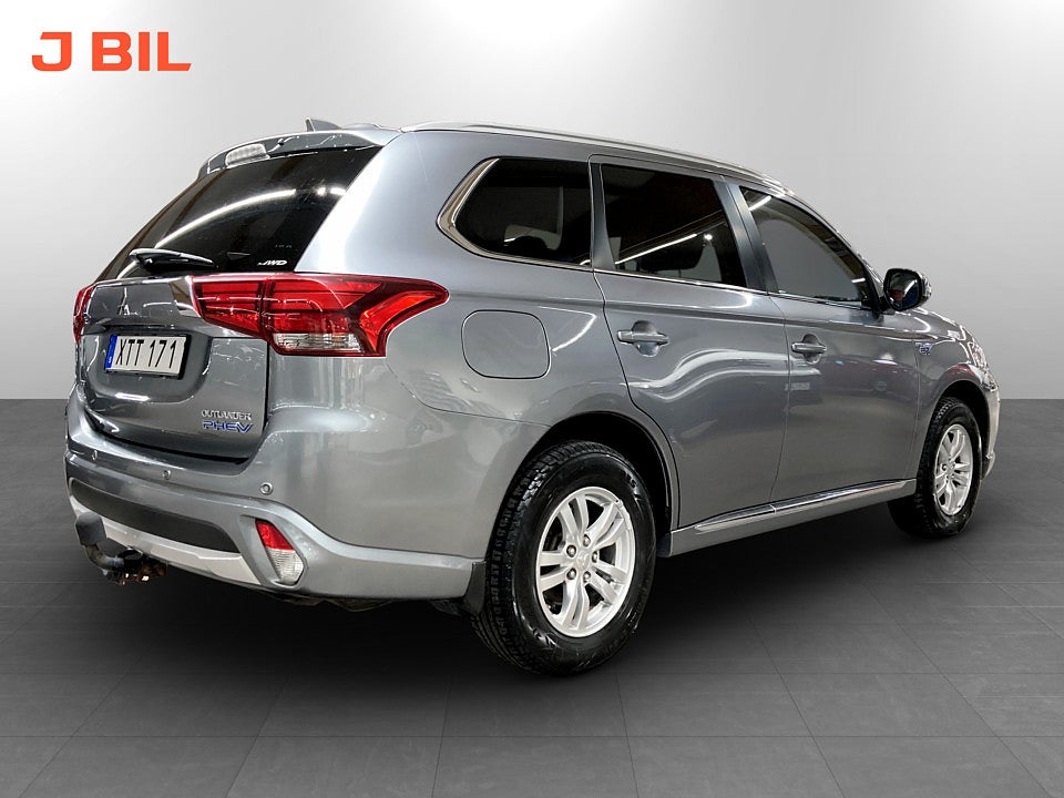 Bild på Mitsubishi Outlander PHEV 203hk Aut 4WD - B-KAMERA, DRAG