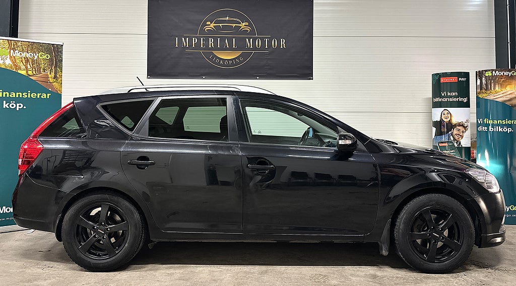 Kia Ceed cee'd_sw 1.6 CRDi ECO Euro 5 // Dragkrok 