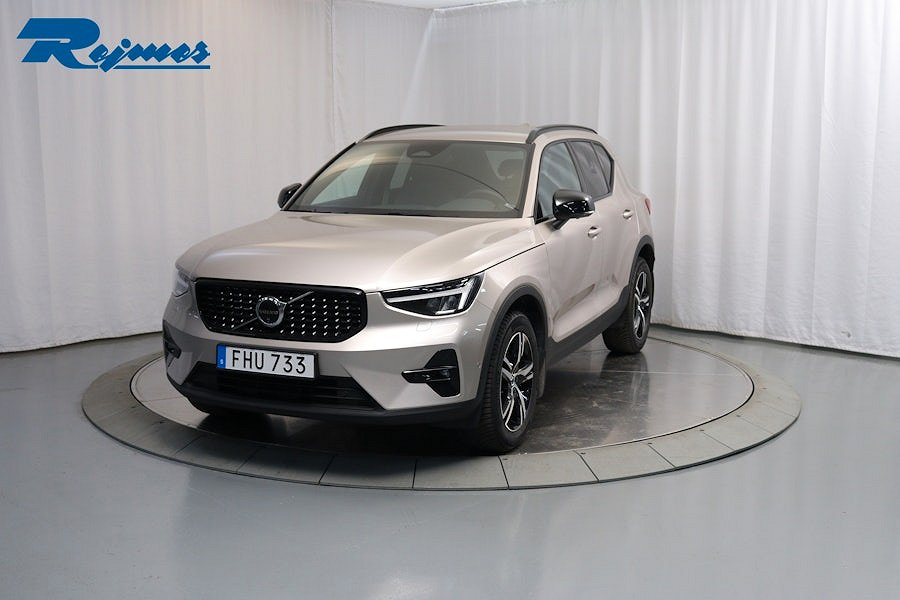 Volvo XC40 B3 FWD Bensin Plus Dark