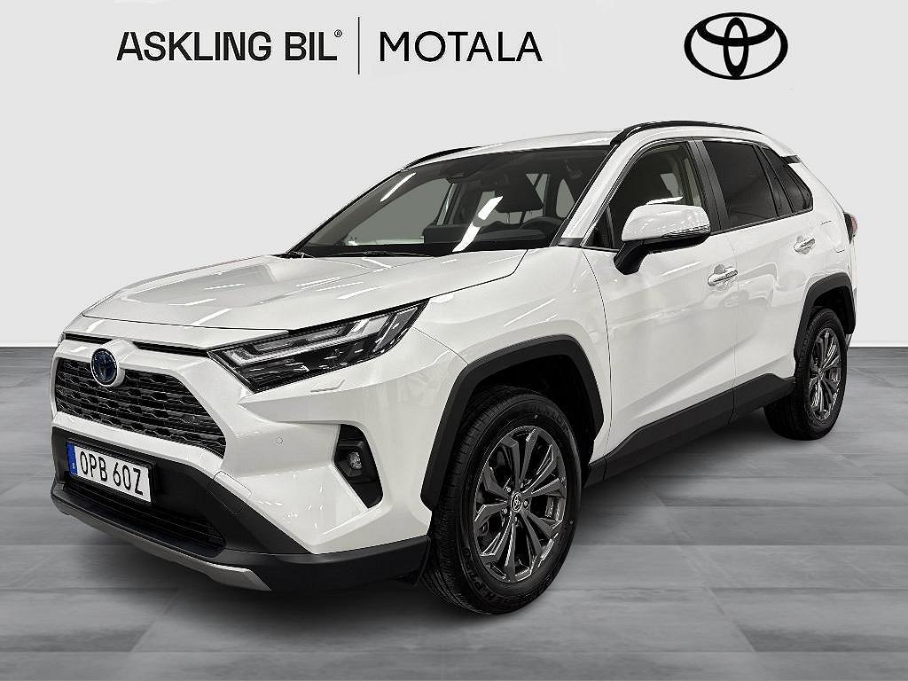 Toyota RAV4 Hybrid AWD-i E-CVT Executive, drag, moms