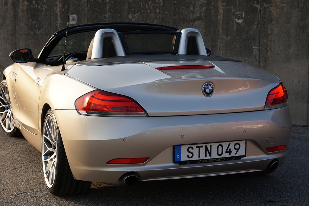 BMW Z4 sDrive35i DCT 306hk|Låga Mil|Hifi|PDC|Välvårdad|