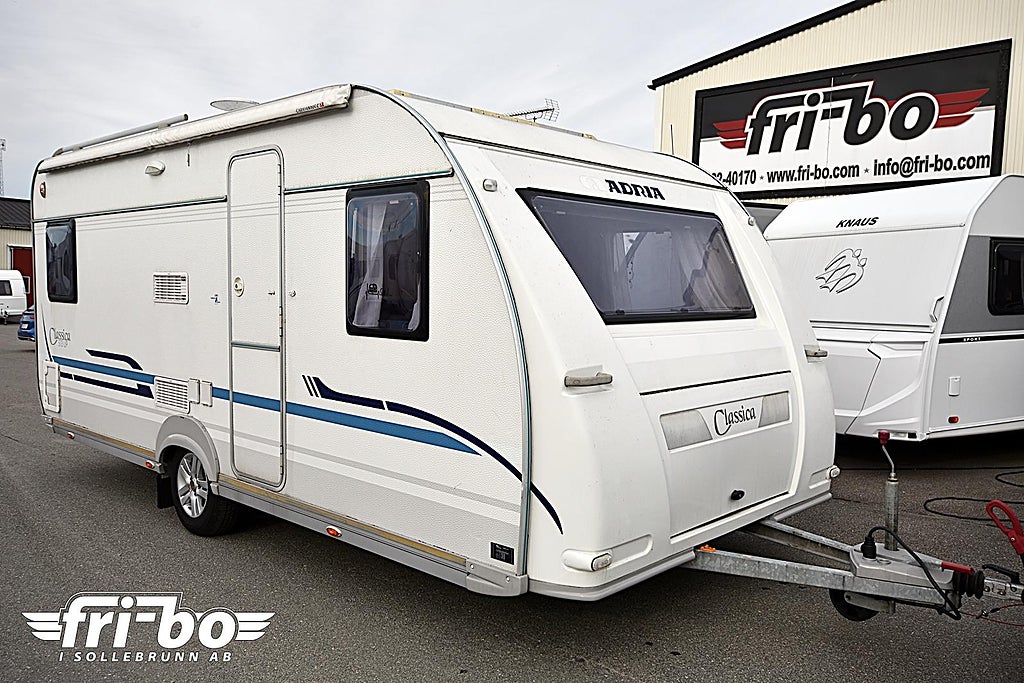 Adria 513 UP Classica, Dubbelbädd