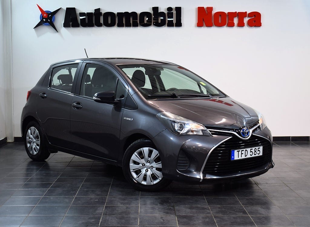 Toyota Yaris Hybrid e-CVT Active, Life Euro 6 Nyservad 