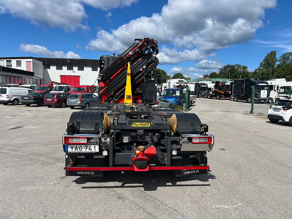 Volvo FM13 460 8x4*4 Kranväxlare Palfinger Kran & Jibb