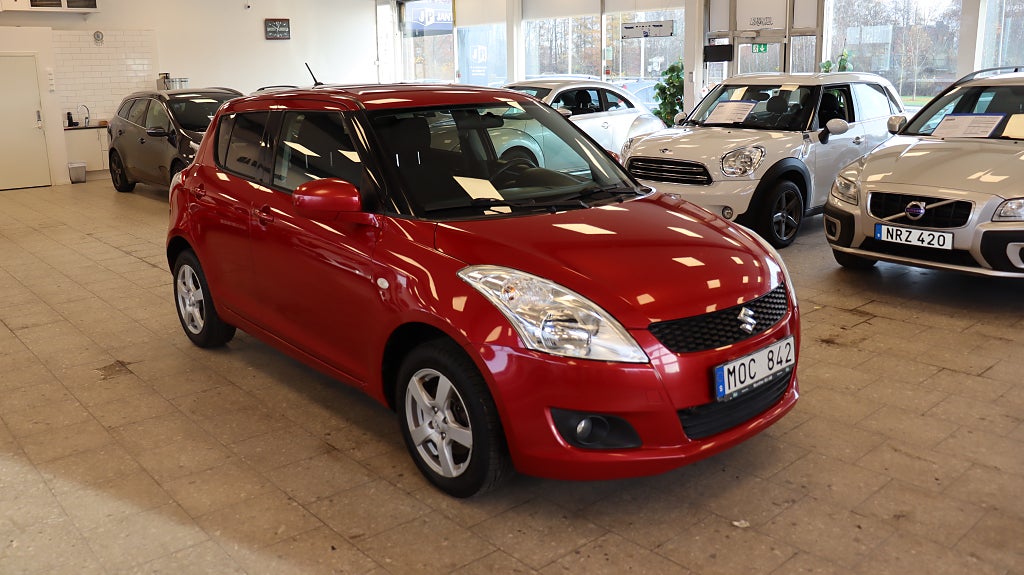 Suzuki Swift 5-dörrar 1.2 VVT Executive 4WD 1-brukare