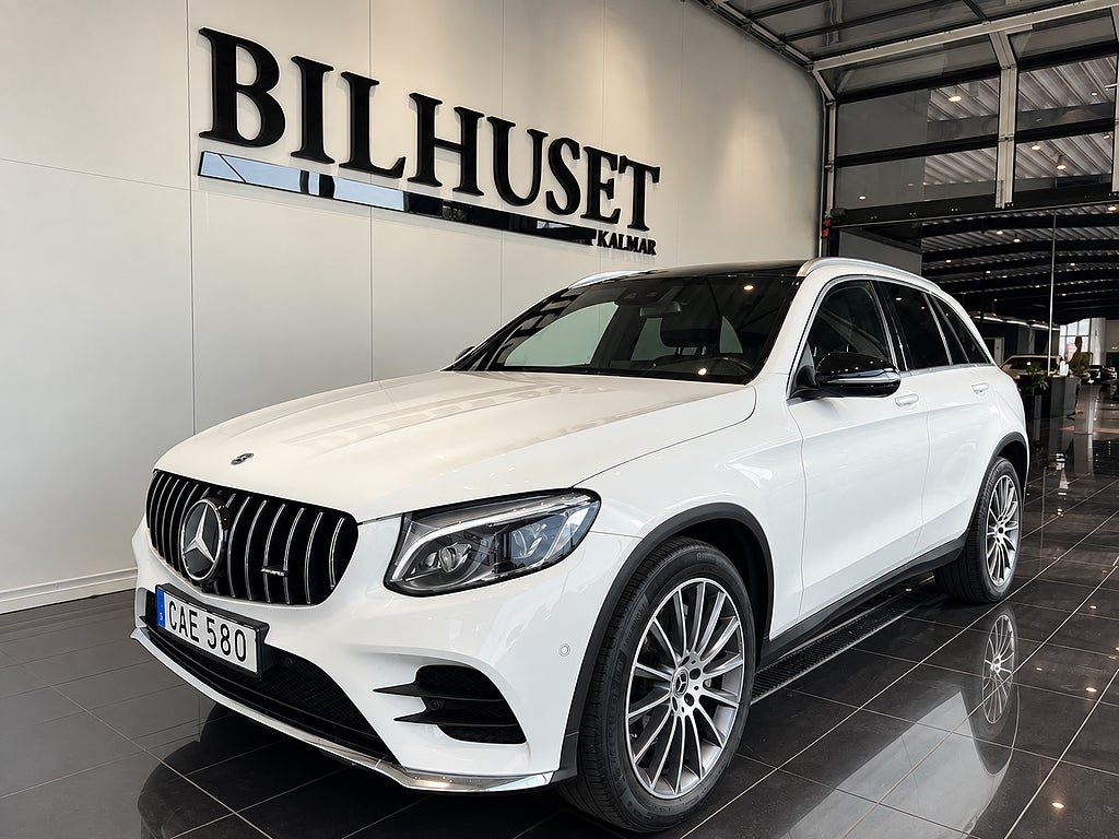 Mercedes-Benz GLC 220 d 4MATIC AMG Line*Helläder*Pano*Burmester*Låga Mil