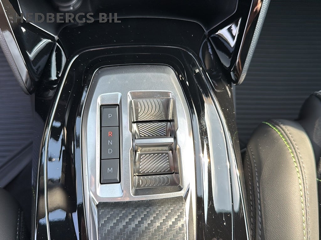 Peugeot 2008  GT 1.2 PureTech 130 AUT   ( DEMOBIL ) thumbnail