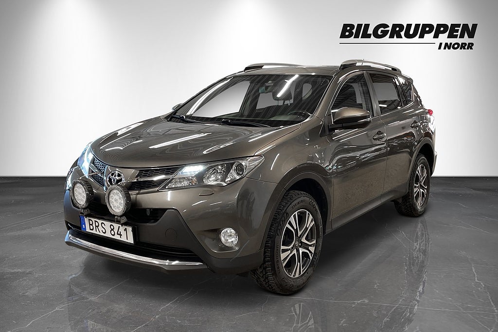 Toyota RAV4 2.0 AWD Style (V-hjul, Drag, Värmare, B-kam)