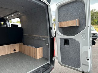 Transportbil - Skåp Mercedes-Benz Sprinter 13 av 26