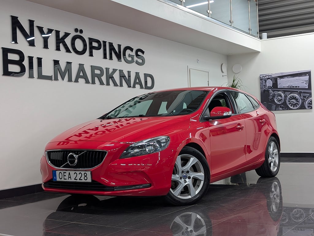 Volvo V40 D2 Geartronic Euro 6  Drag / BLIS / Värmare