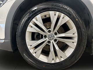 Volkswagen Passat Alltrack 2.0 TDI DPF 4Motion Drag/Kamera/D&M-Värm/Skinn/S&V-Däck – bild 14