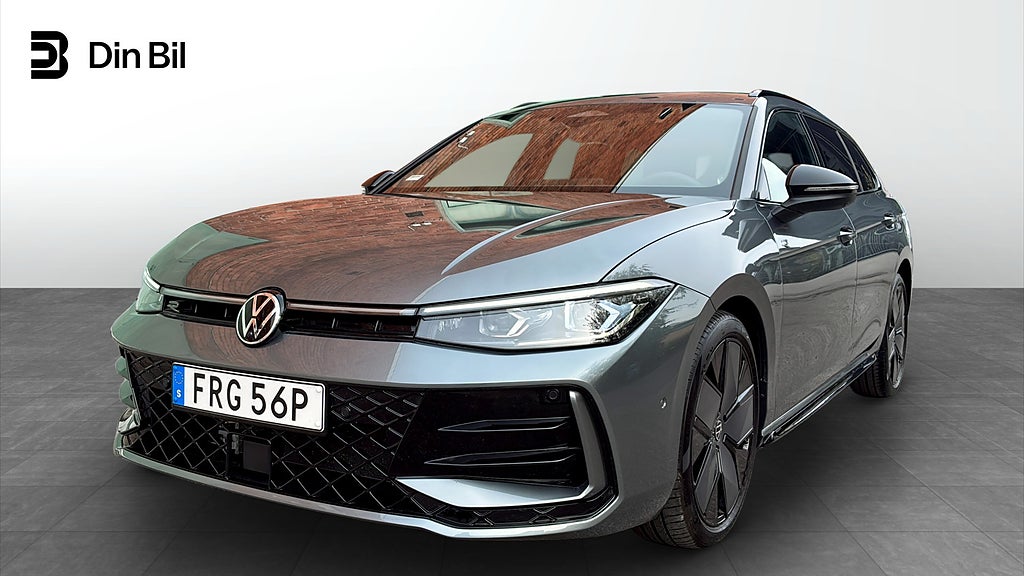 Volkswagen Passat R-Line TDI193 DSG 4M Black/P-värmare/Drag