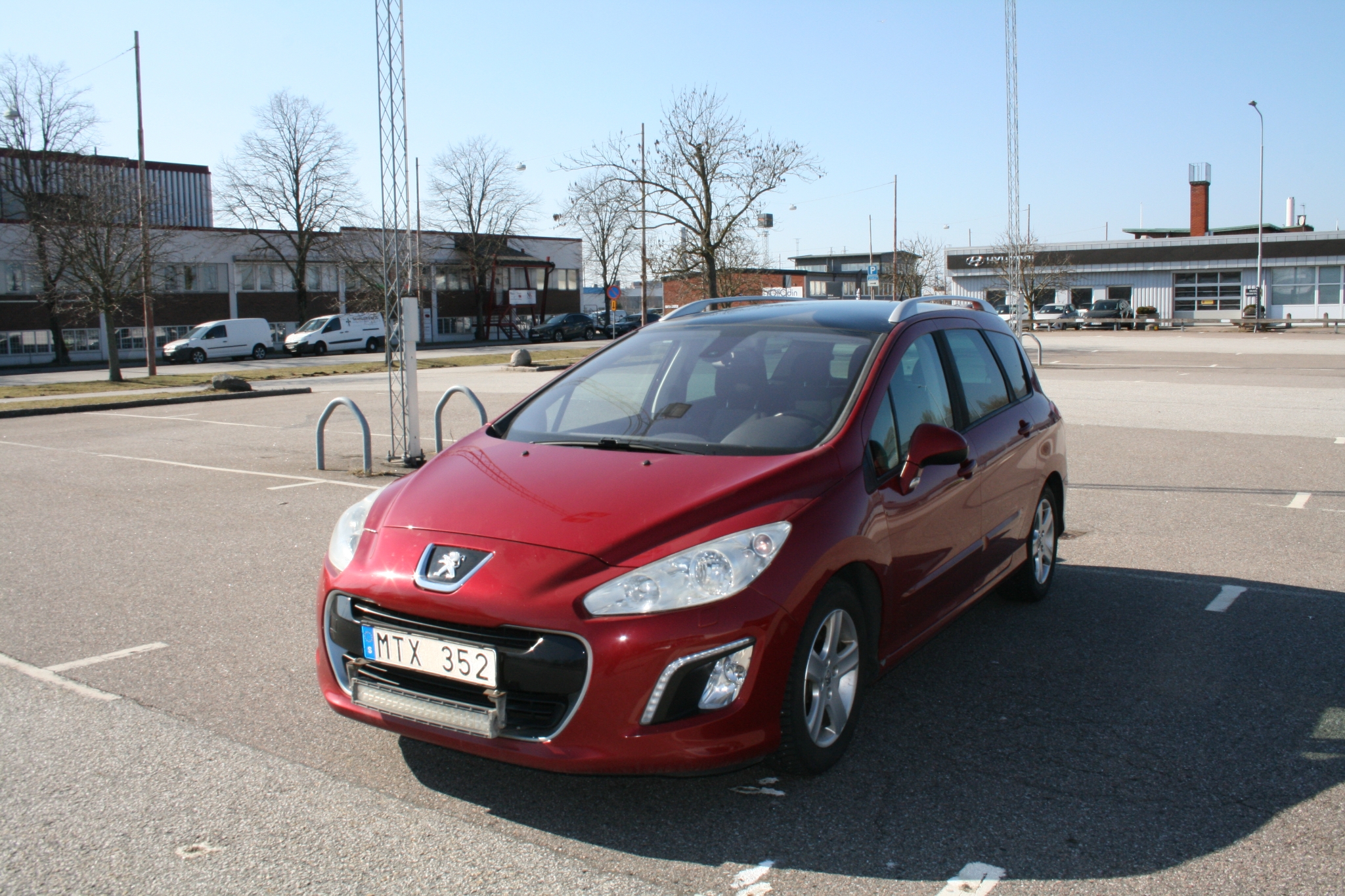 Peugeot 308 SW 1.6 e-HDi FAP Euro 5 2012, bild 2/44