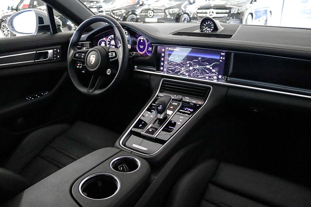 Porsche Panamera 4 E-Hybrid PDK Platinum Edition MOMS