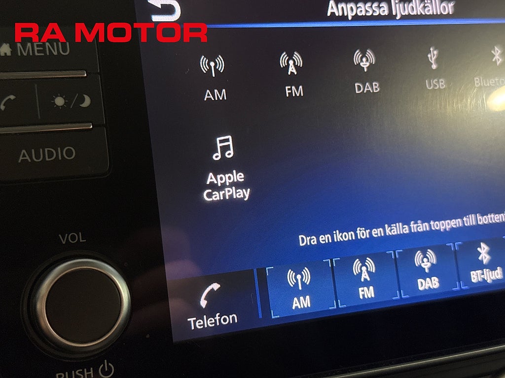 Nissan Leaf 40 kWh 150hk Acenta | Backkamera | Rattvärme | Moms | 2023