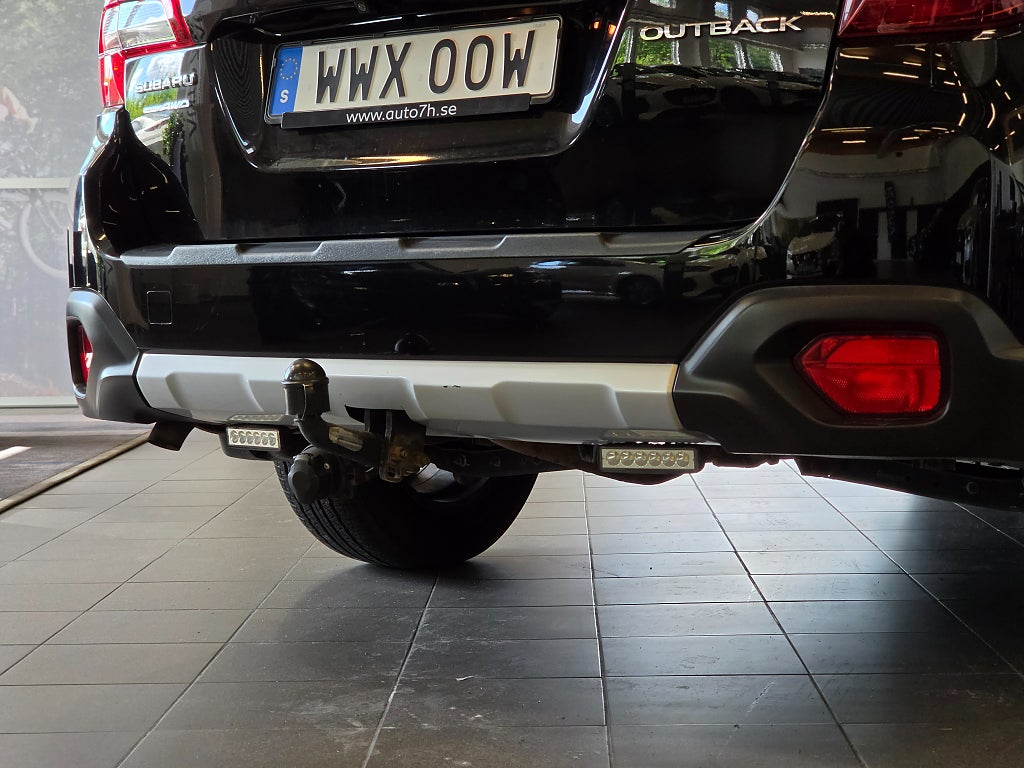 Subaru Outback 2.5 175hk 4WD Automat/Ridge Black Edition/Drag/B-Kamera