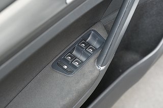 Halvkombi Volkswagen Golf 10 av 25