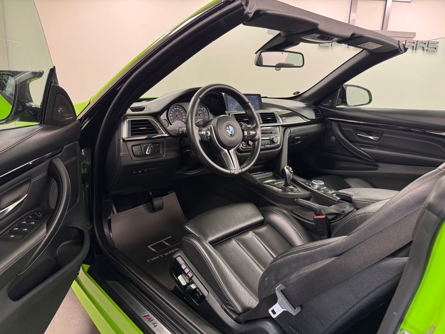 BMW M4 2016, photo 6/46