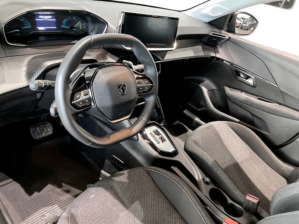Bild på Peugeot 208 Style Hybrid 100hk Aut CARPLAY BACKSENSORER