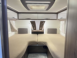 Husbil-integrerad Frankia PLATIN 23 av 33