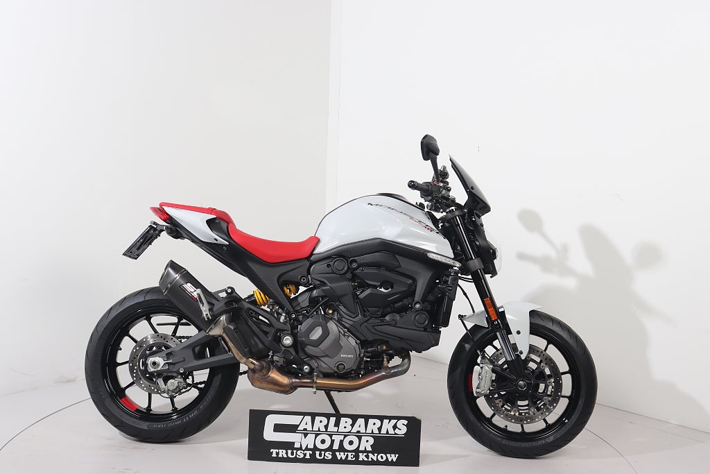 Ducati Monster 950 
