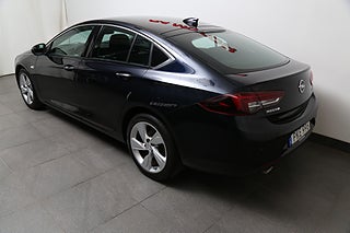 Halvkombi Opel Insignia 6 av 29