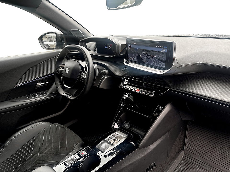 Bild på Peugeot 2008 GT Hybrid 145hk Aut B-KAMERA CARPLAY