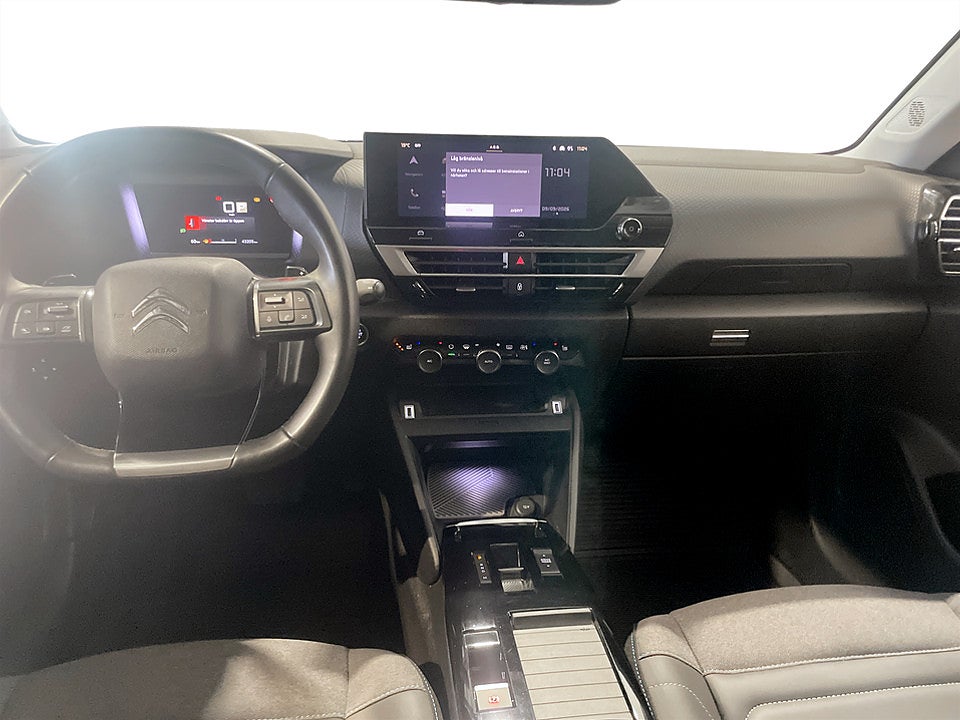 Bild på Citroën C4 Shine 1.2 PT 130hk Aut B-KAMERA CARPLAY