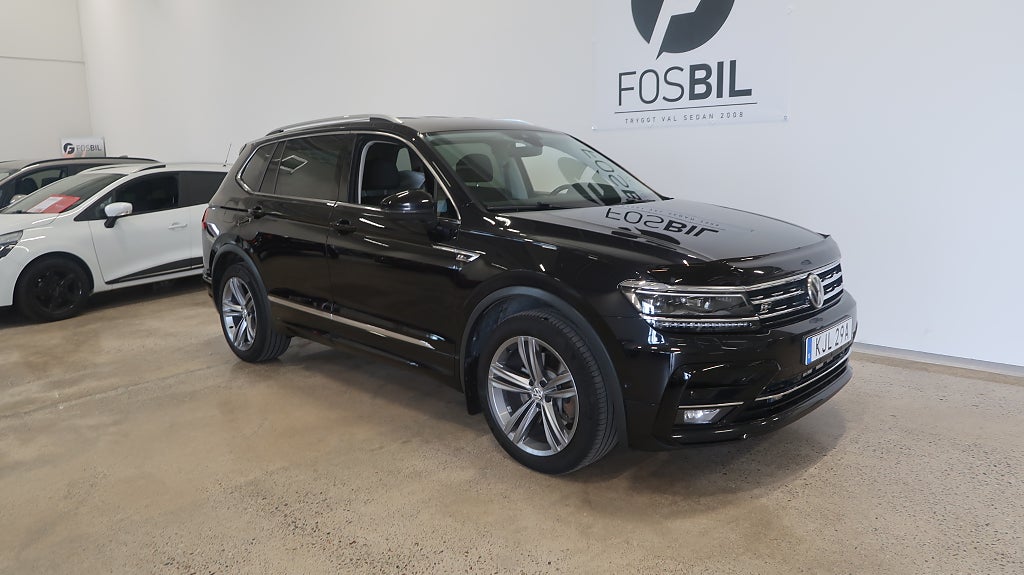 Volkswagen Tiguan Allspace 7-sits 2.0 TDI 4M R-Line Värmare-Drag-Massage