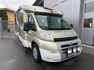 Husbil-halvintegrerad Bürstner Solano T 615 17 av 20