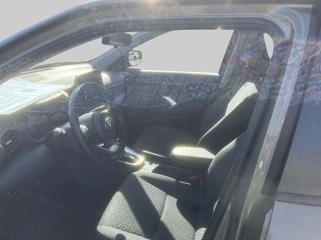 Toyota Yaris Cross 2023 - miniatyr 7