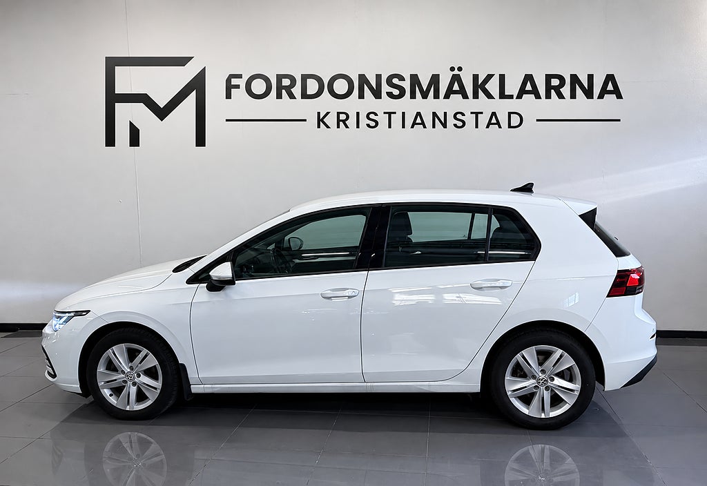 Volkswagen Golf VIII 1.0 TSI Manuell, Adaptiv Farthållare, Apple CarPlay