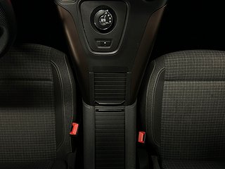 Peugeot Rifter 1.5 BlueHDi EAT GT-Line S&V-däck/Drag/M-värm
