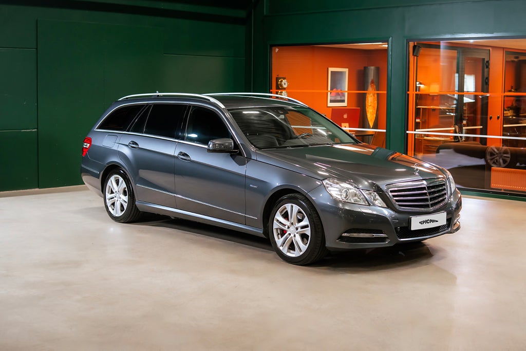 Bild på Mercedes-Benz E