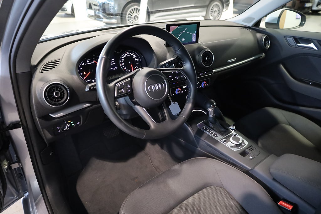 Audi A3 Sportback 35 TFSI S Tronic Proline Navi Blåtand