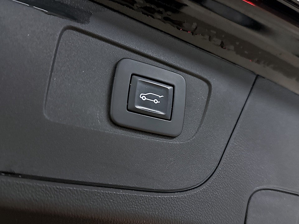 Bild på Opel Insignia Business Sports Tourer 2.0 174hk Aut BOSE B-KAMERA NAVI