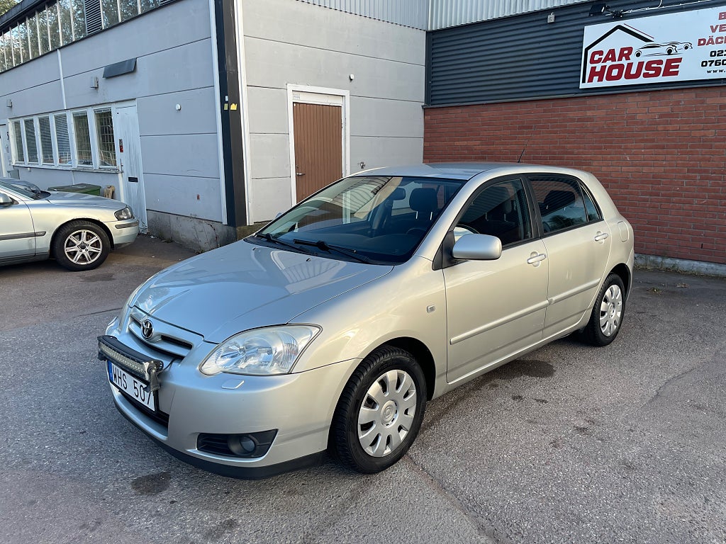 Toyota Corolla 5-dörrars 1.6 VVT-i Euro 4/Drag/Motorvärmare/Ränta 1,95