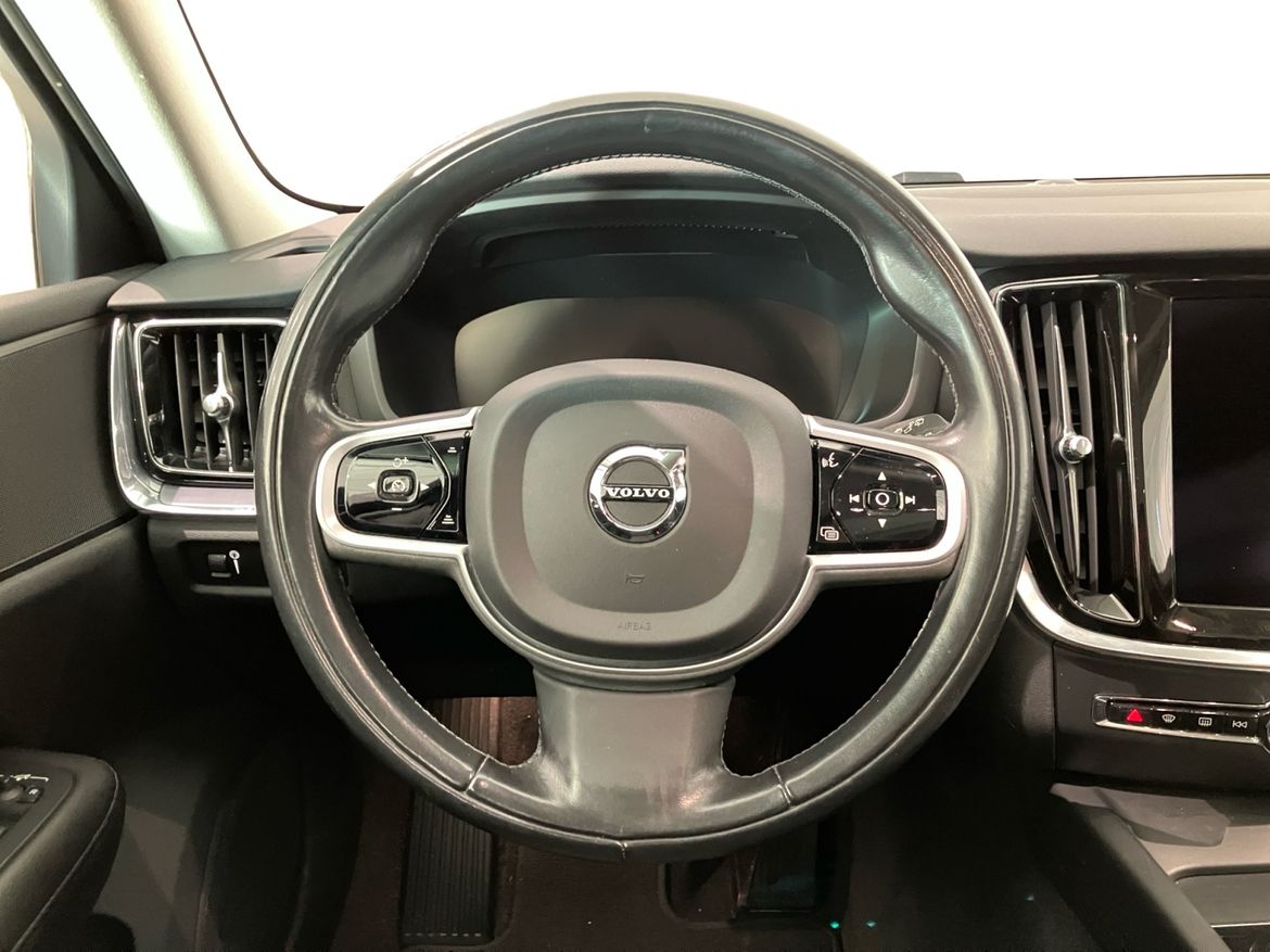 Volvo V60 2021, bild 3/44