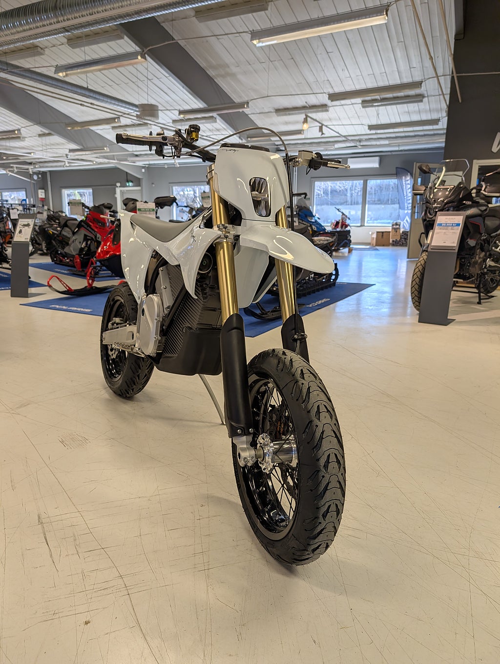 Stark Stark Varg SM super motard 80 hk 