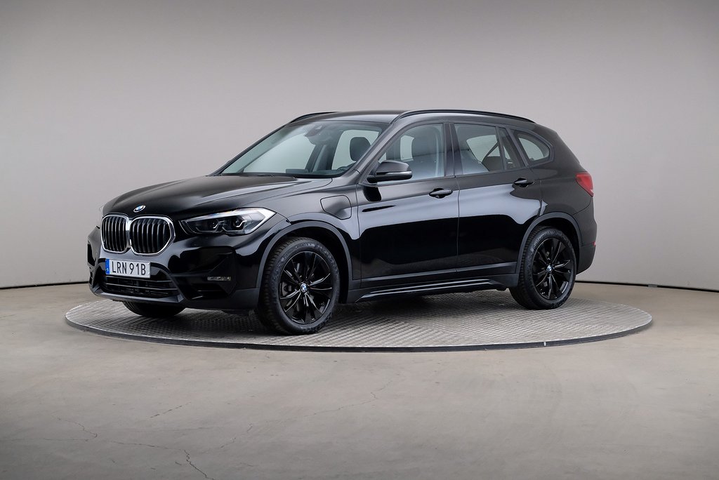 BMW X1 Xdrive25e Sport Line Connected Drag Läder