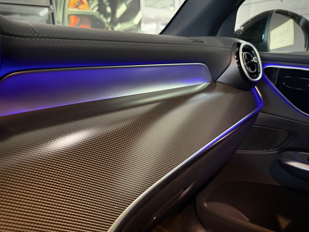 Mercedes-Benz GLC 220 d 4MATIC AMG Värmare 20tum Advance paket - bild 20