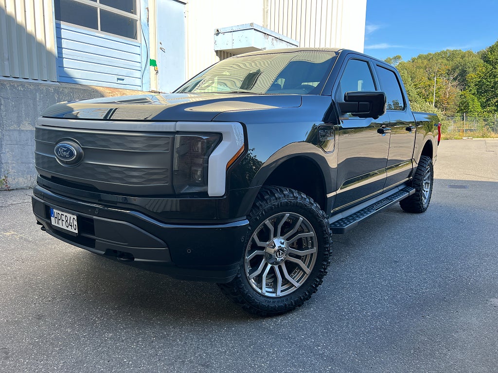 Ford F-150 Lightning Hel-Elektrisk (432 hk)