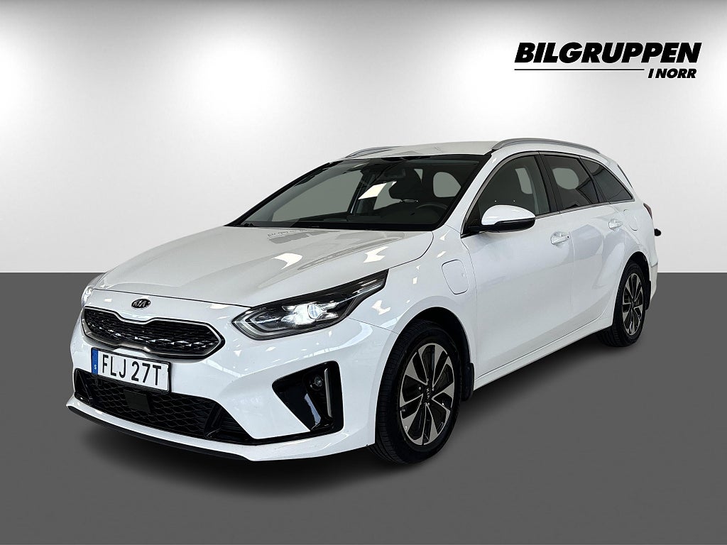 Kia Ceed SW Plug-in Hybrid Advance (V-hjul/Drag/M-Värmare) 
