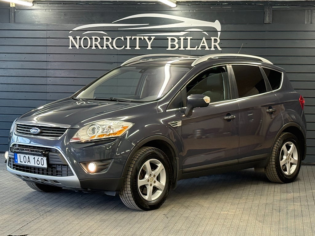 Ford Kuga 2.0 TDCi AWD Powershift Titanium / Dragkrok / D-Värmare