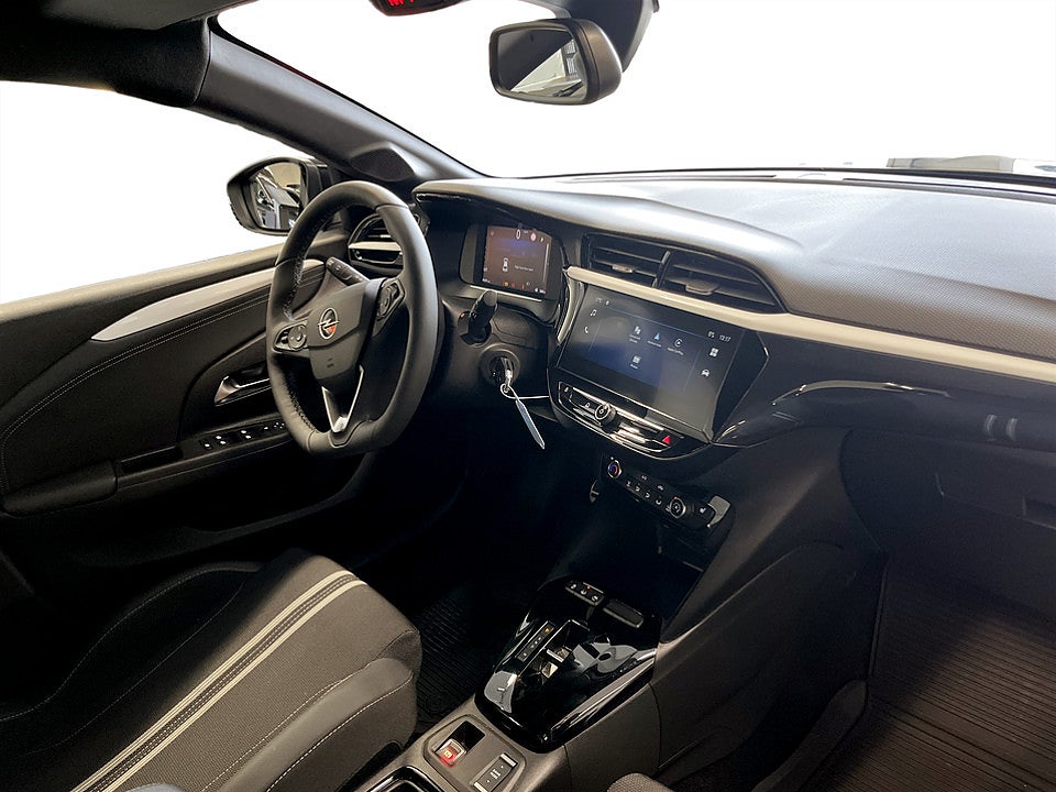 Bild på Opel Corsa GS 1.2 Turbo 100hk Aut B-KAMERA CARPLAY