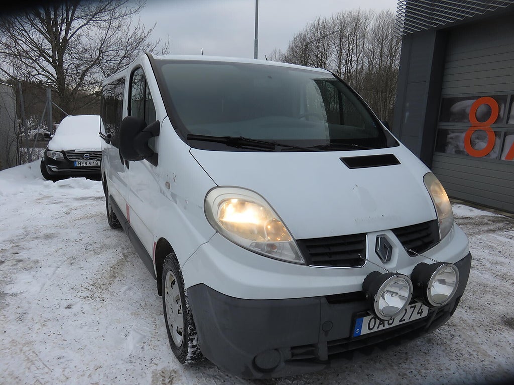 Renault Trafic Kombi 2.9t 2.0 dCi 114hk 8-pass