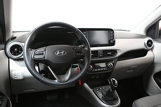 Halvkombi Hyundai i10 12 av 22