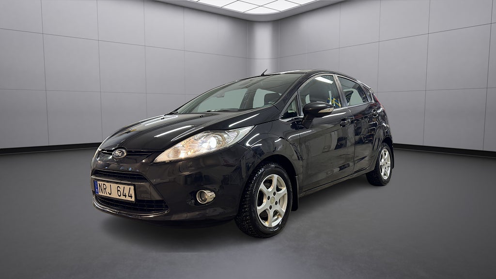 Ford Fiesta 5-dörrar 1.6 TDCi Titanium / DRAG